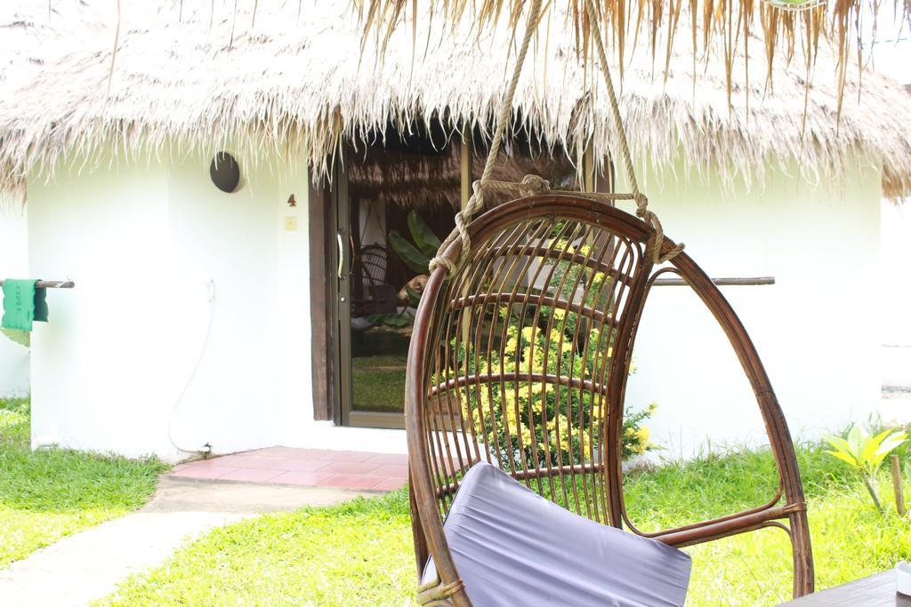 Penguin Pablo Bungalow Sihanoukville Esterno foto